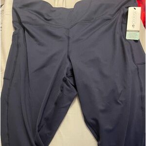 Brand new plus size ideology work out capris